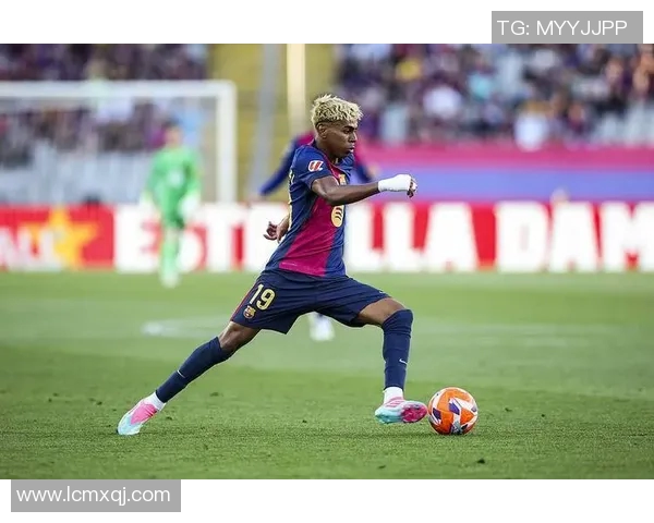 武汉自由人足球比赛直播精彩瞬间全程回顾与分析