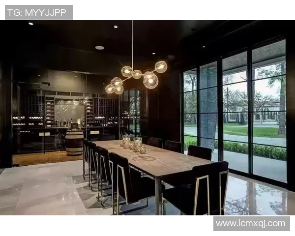 库里豪宅揭秘：奢华设计与独特风格的完美结合，尽显篮球巨星的生活品味